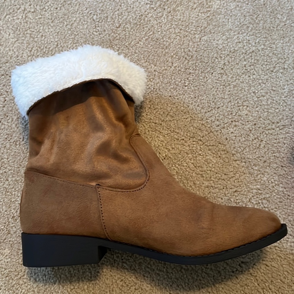 New brown boots!!